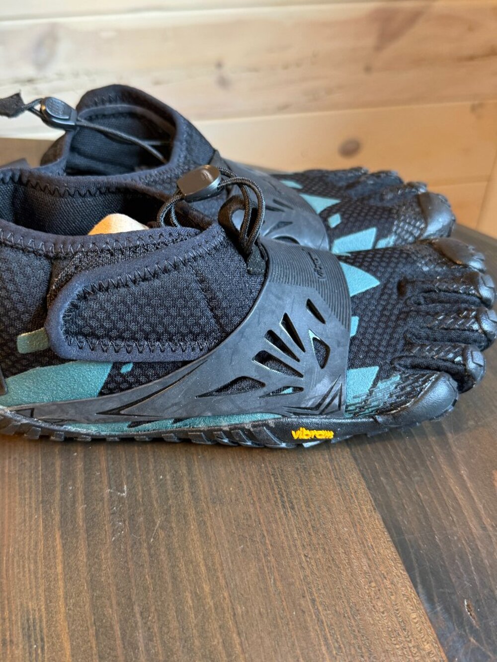 Vibram FiveFingers Spyridon MR Elite Black Teal Trail Running Women's Sz 39/8.5